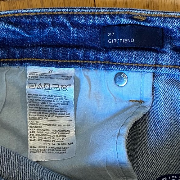 GAP Girlfriend Skinny Jeans - Picture 6 of 8